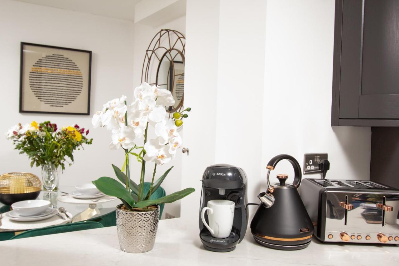 Luxury Pad Centrally Located Near Station * Brighton